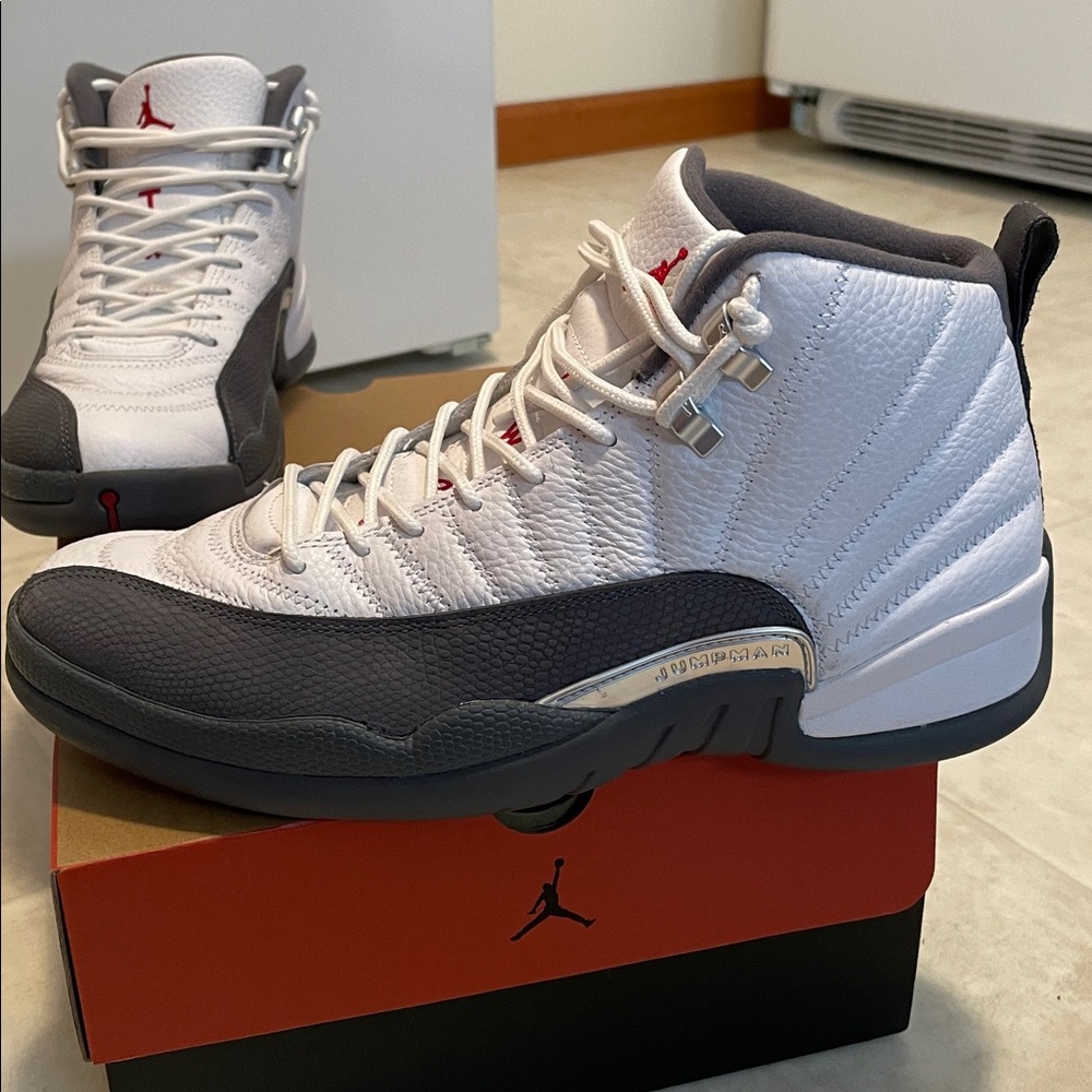 Nike Air Jordan 12 Retro men’s size 10 - Picture 7 of 16